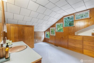 14026 Riviera Place NE, Seattle, WA 98125 - Photo 34