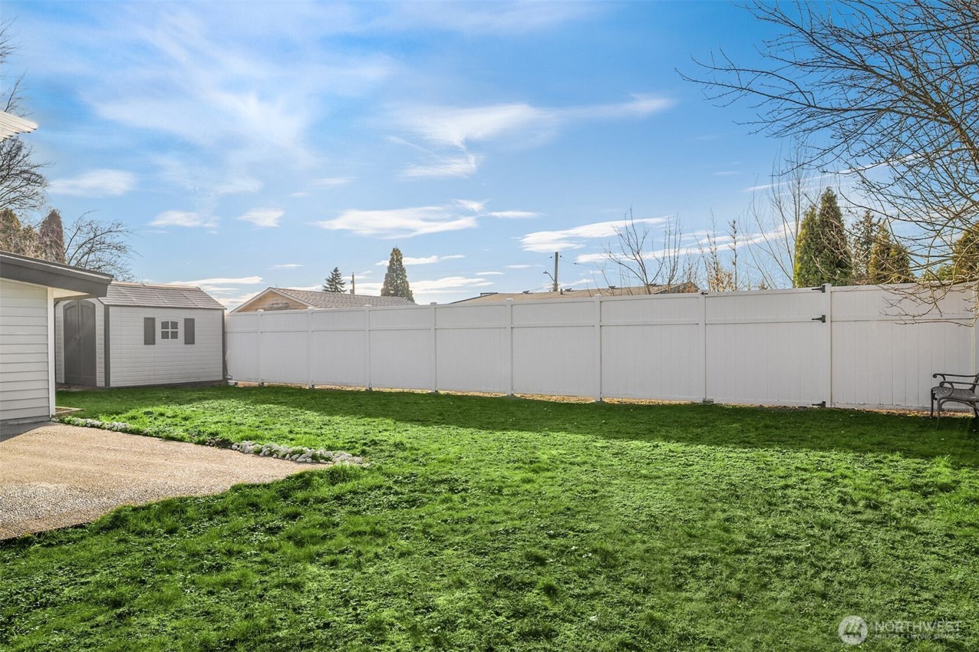 803 Dayton Avenue NE, Renton, WA 98056-3640