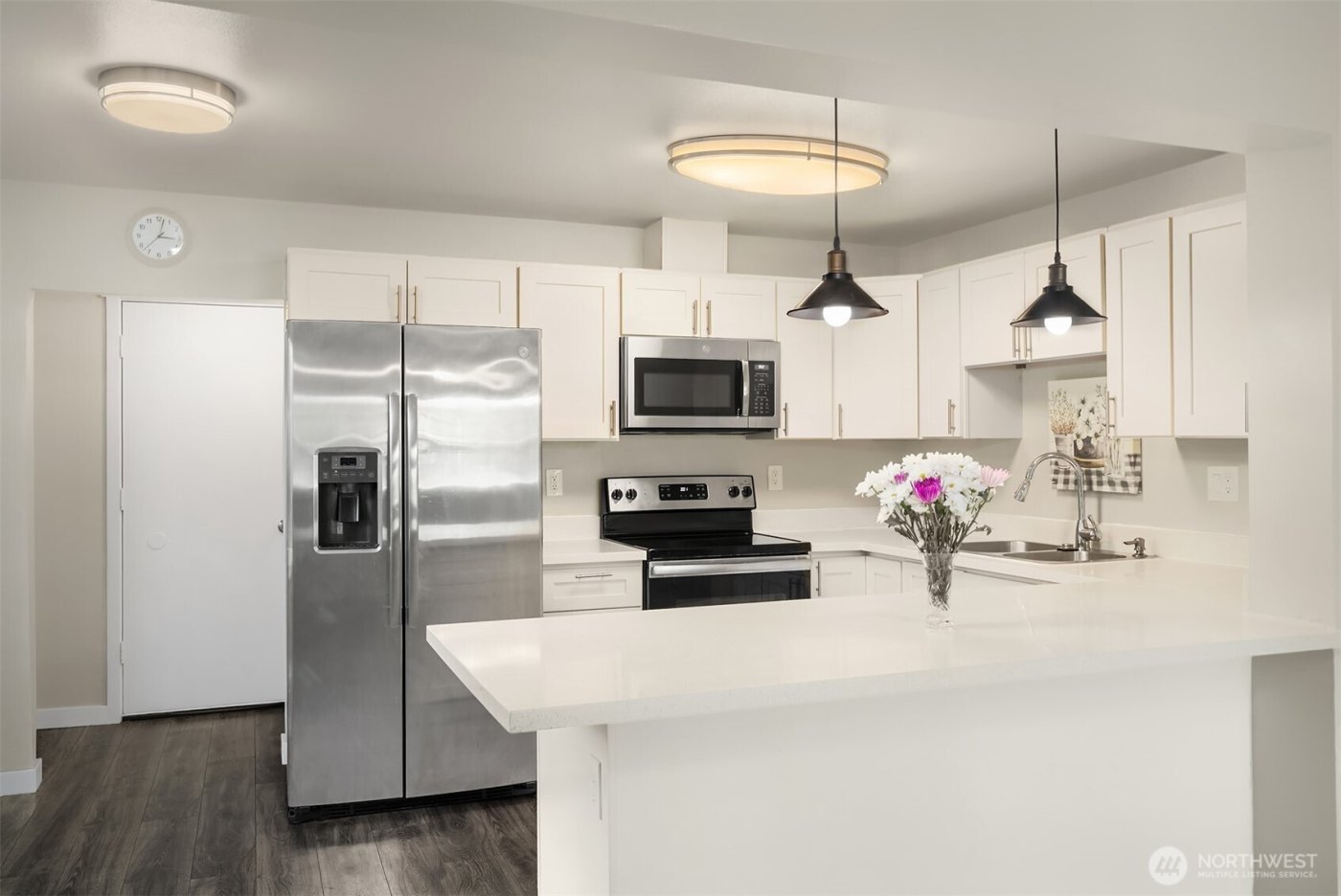 803 Dayton Avenue NE, Renton, WA 98056-3640