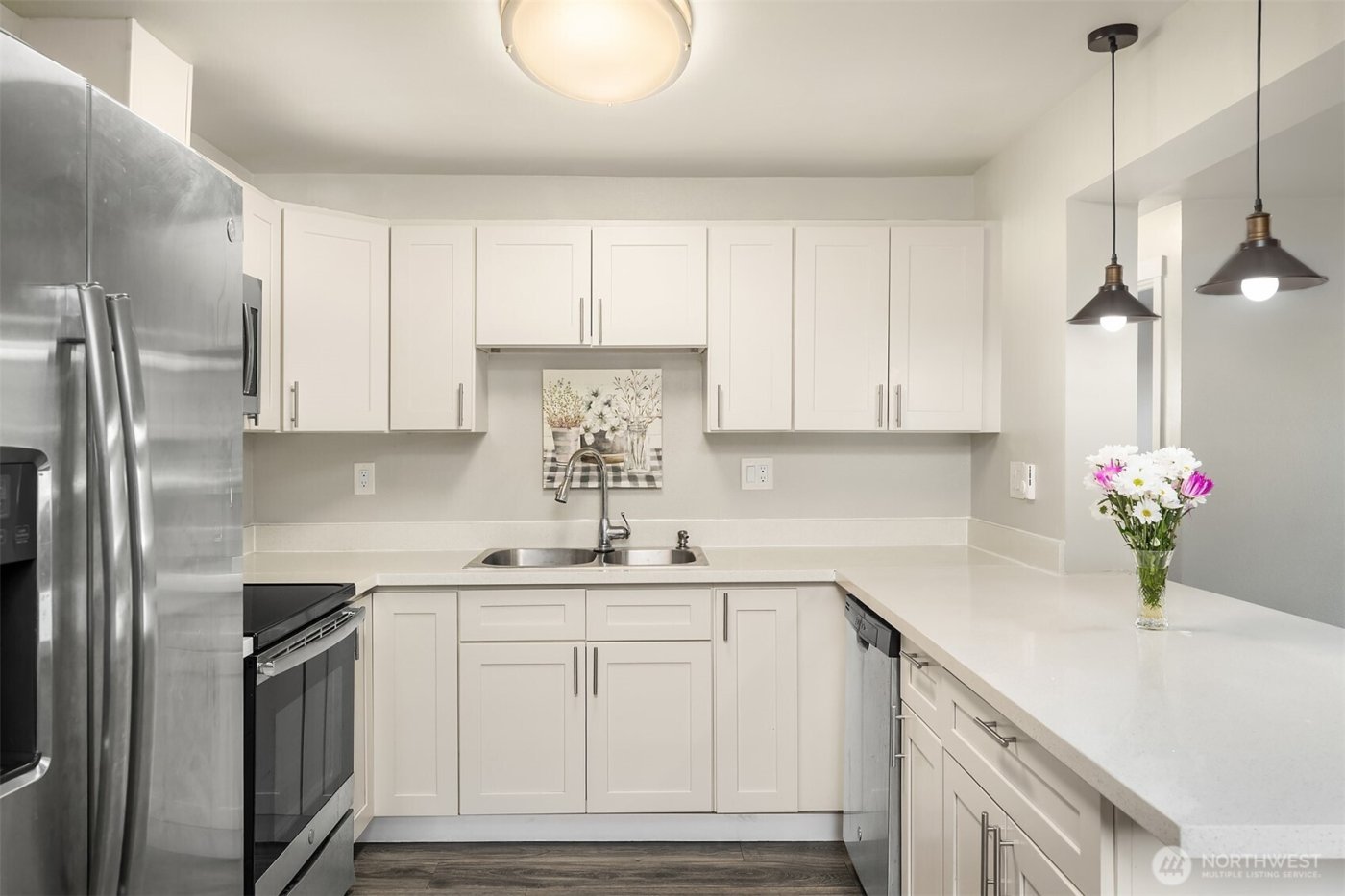 803 Dayton Avenue NE, Renton, WA 98056-3640