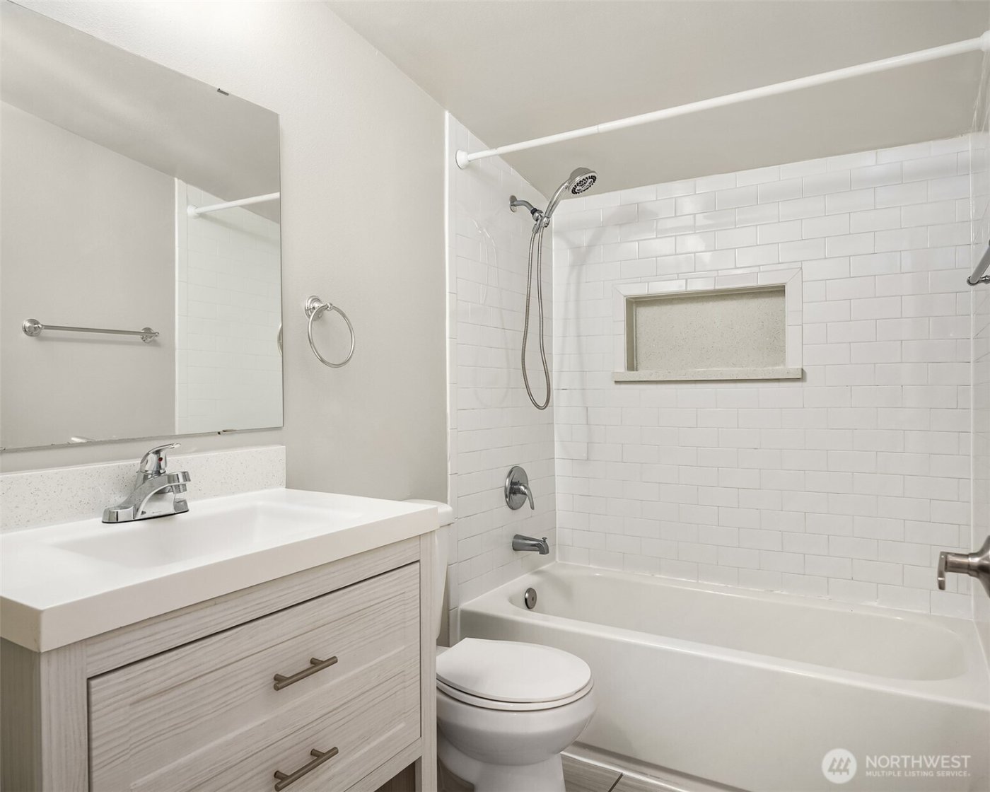 803 Dayton Avenue NE, Renton, WA 98056-3640