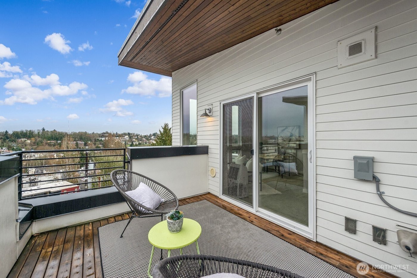 3070 SW Avalon Way #A, Seattle, WA 98126