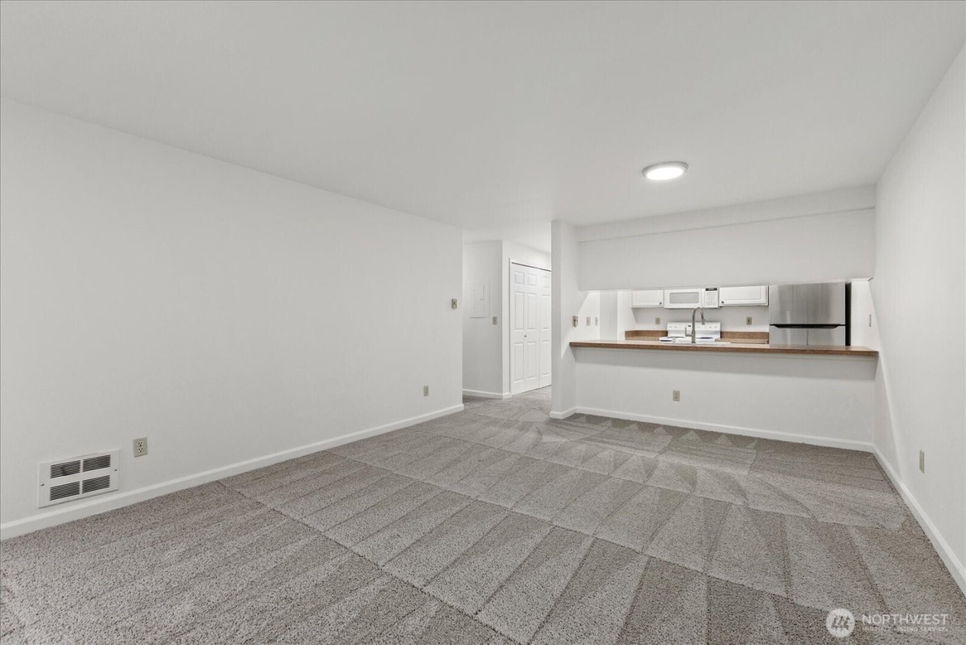 132 NE 95th Street #B309, Seattle, WA 98115