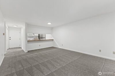 132 NE 95th Street #B309, Seattle, WA 98115 - Photo 15