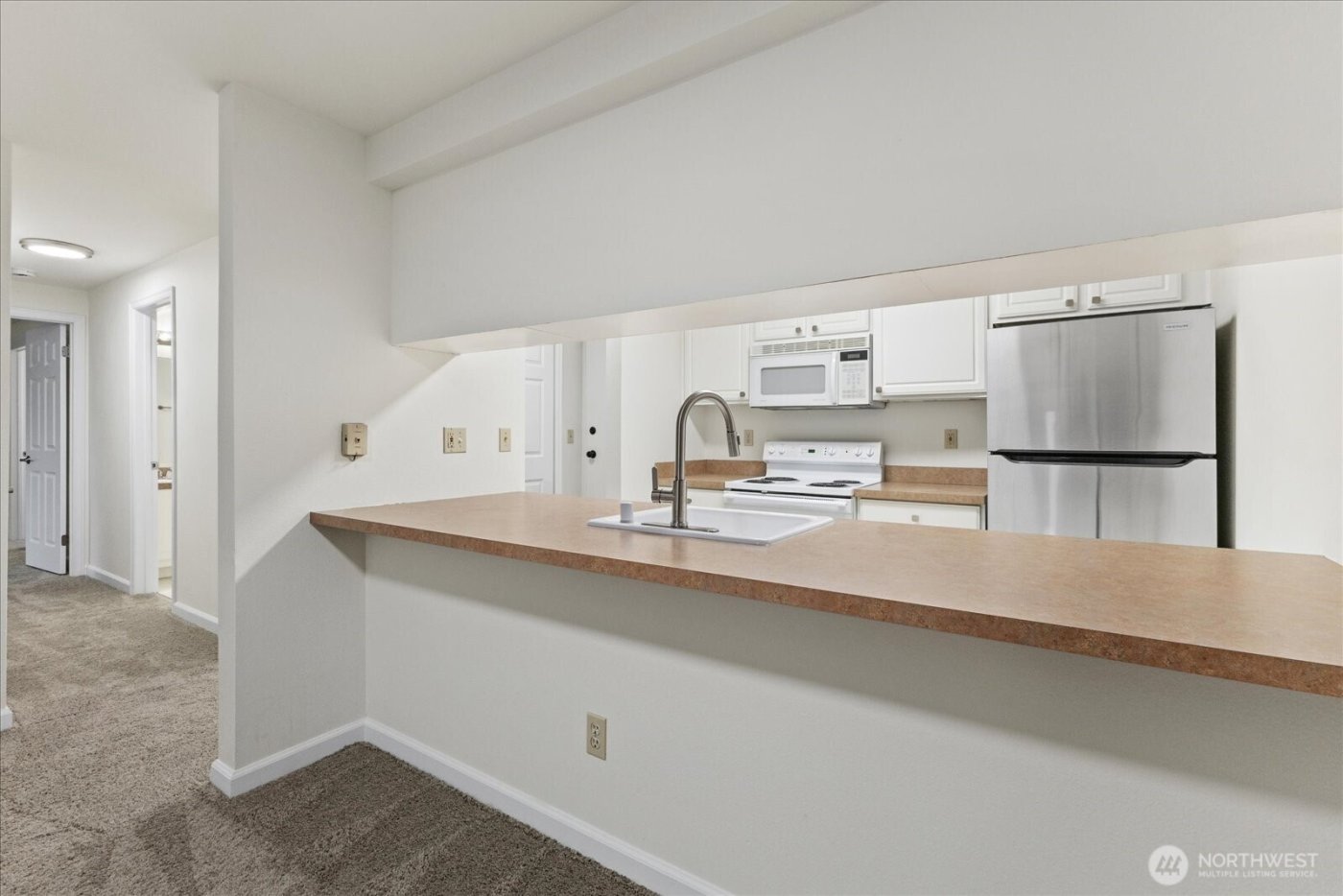 132 NE 95th Street #B309, Seattle, WA 98115