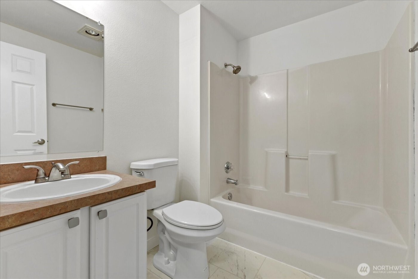 132 NE 95th Street #B309, Seattle, WA 98115