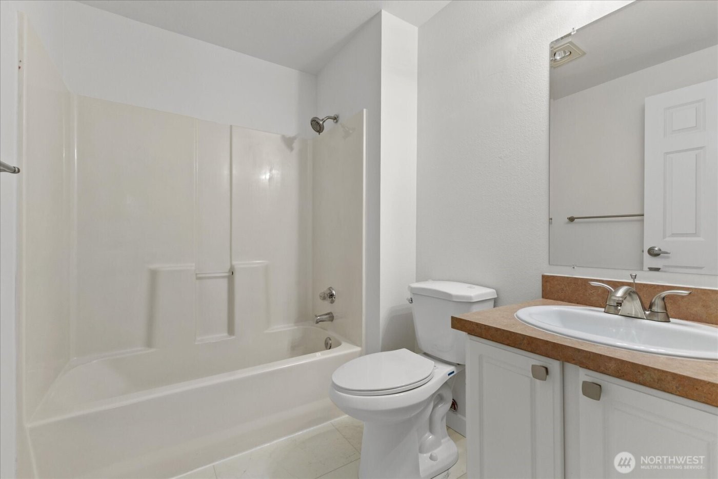 132 NE 95th Street #B309, Seattle, WA 98115