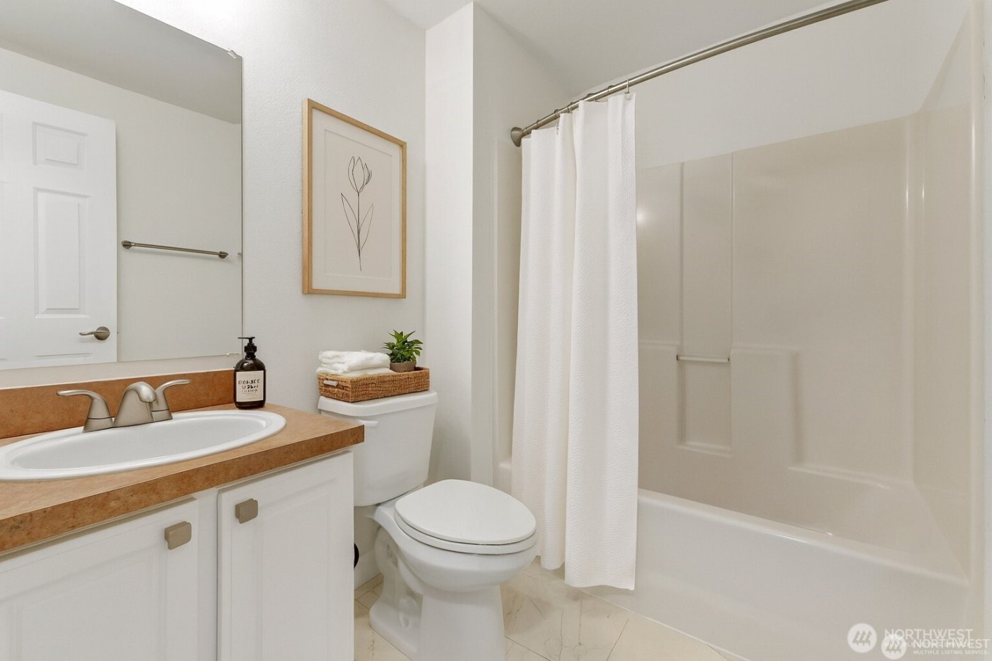 132 NE 95th Street #B309, Seattle, WA 98115