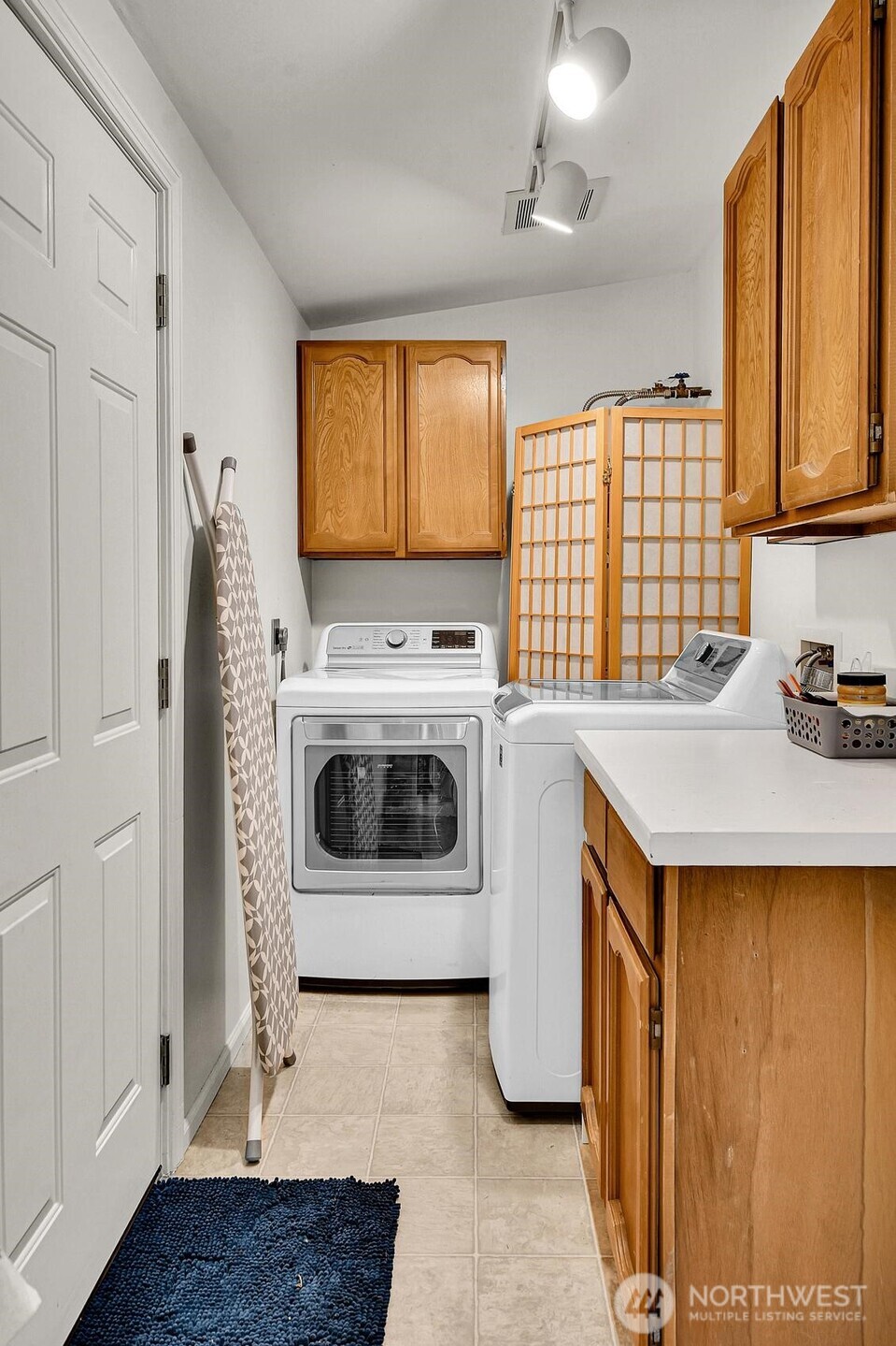 8415 238th Street SW, Edmonds, WA 98026-8938