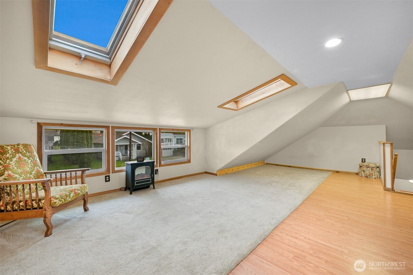 218 Evergreen Street , Mount Vernon, WA 98273