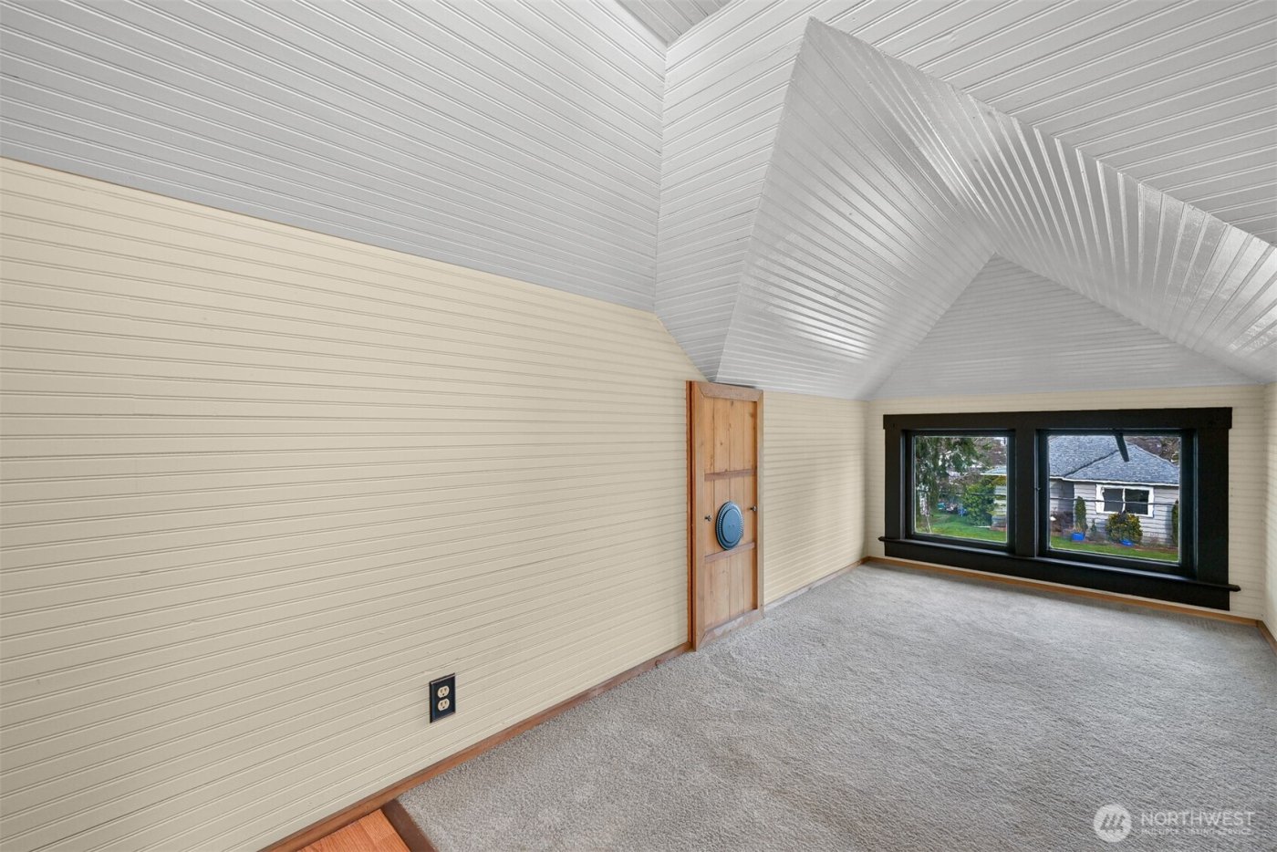 218 Evergreen Street , Mount Vernon, WA 98273