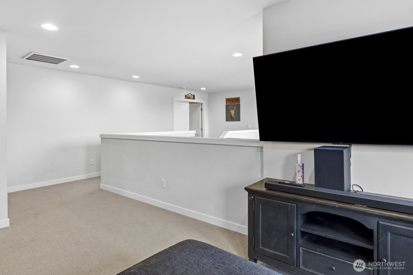 8315 56th Avenue NE, Lacey, WA 98516