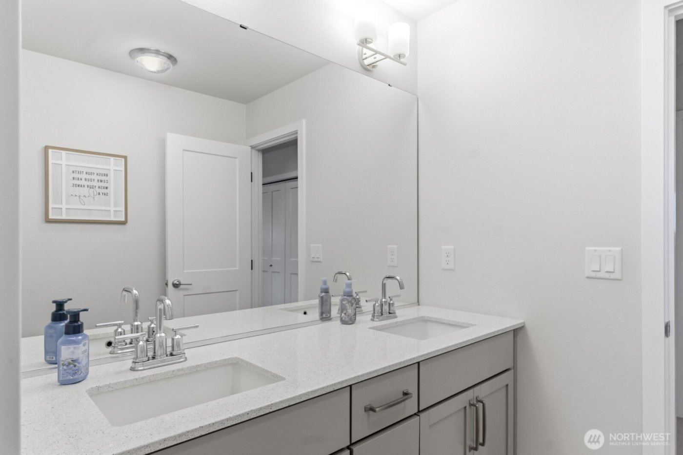 8315 56th Avenue NE, Lacey, WA 98516