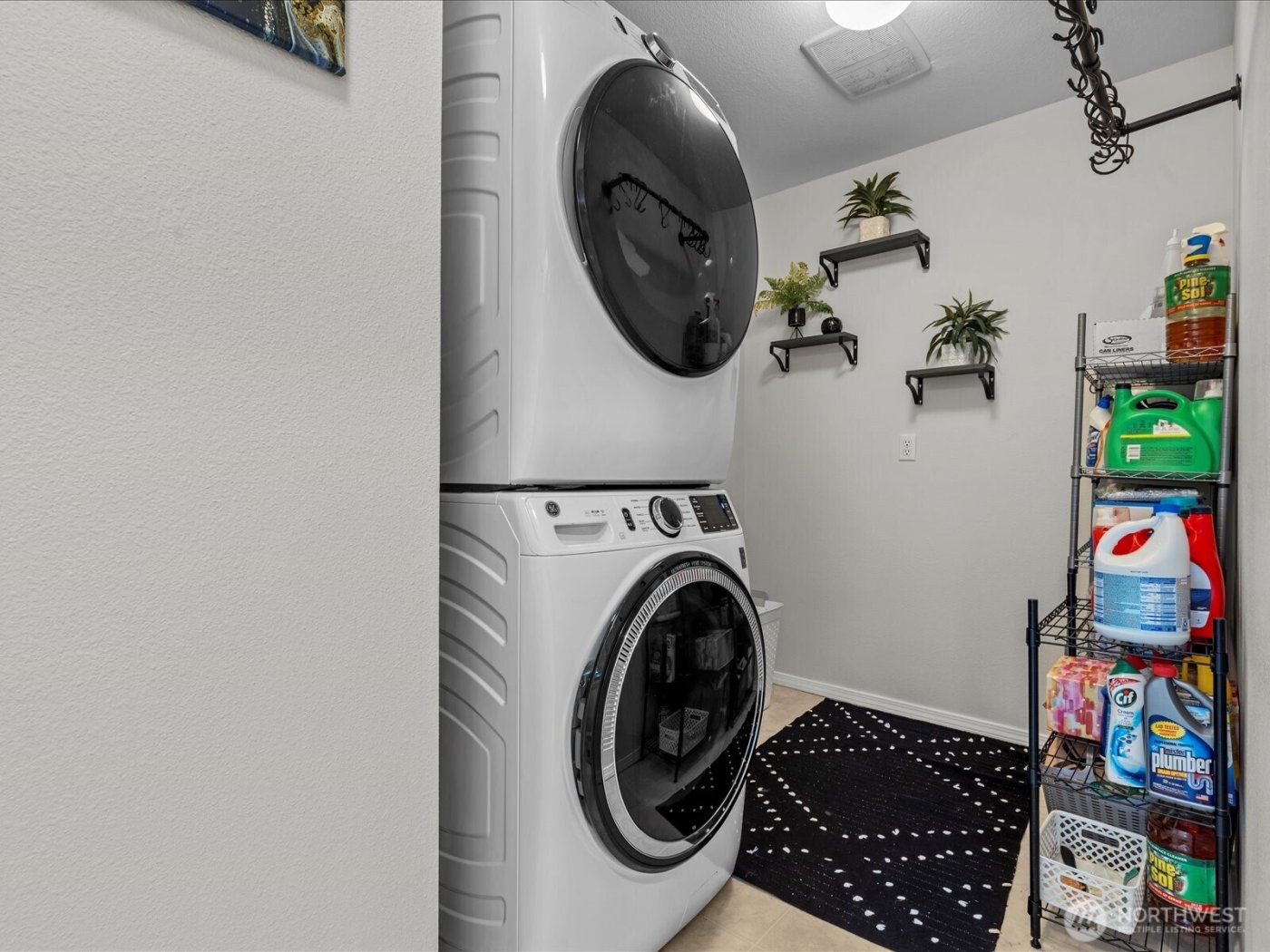 27450 237th Place SE, Maple Valley, WA 98038