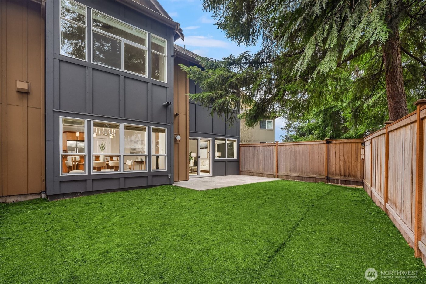 900 228th Avenue NE #1C, Sammamish, WA 98074-5804