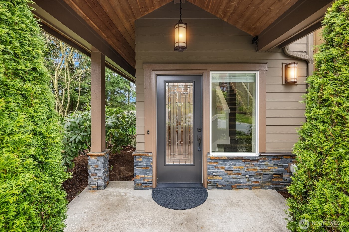 900 228th Avenue NE #1C, Sammamish, WA 98074-5804