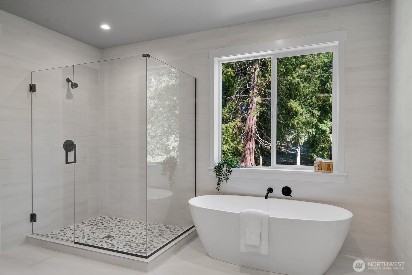 18305 Snohomish Avenue , Snohomish, WA 98296