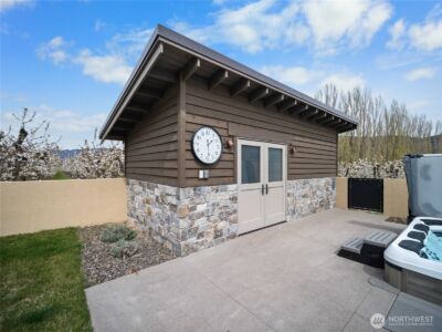 5814 Colockum Road , Malaga, WA 98828 - Photo 22