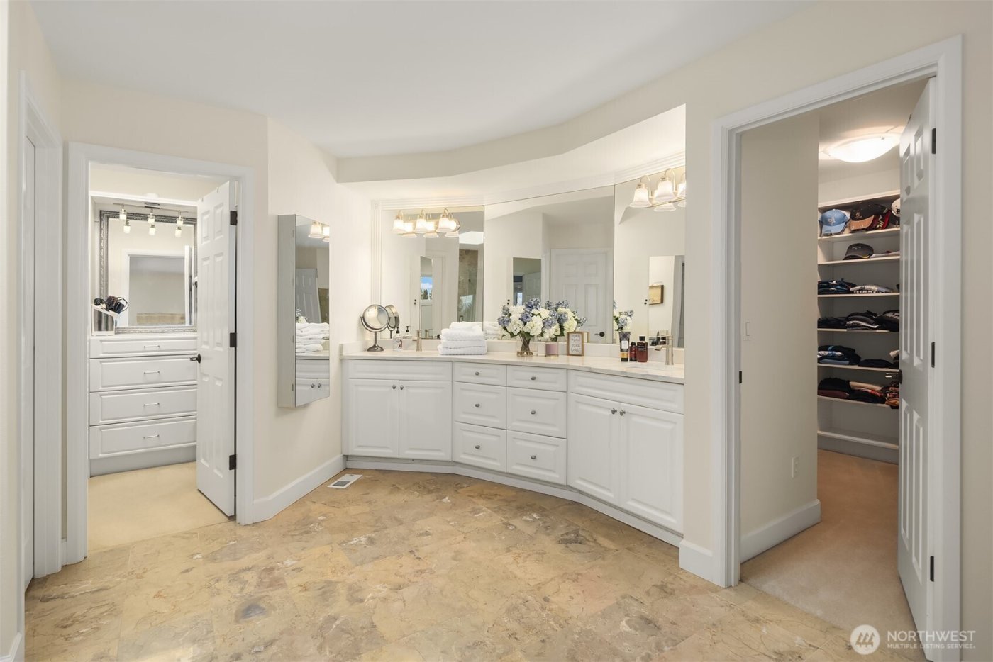 2146 277th Avenue SE, Sammamish, WA 98075