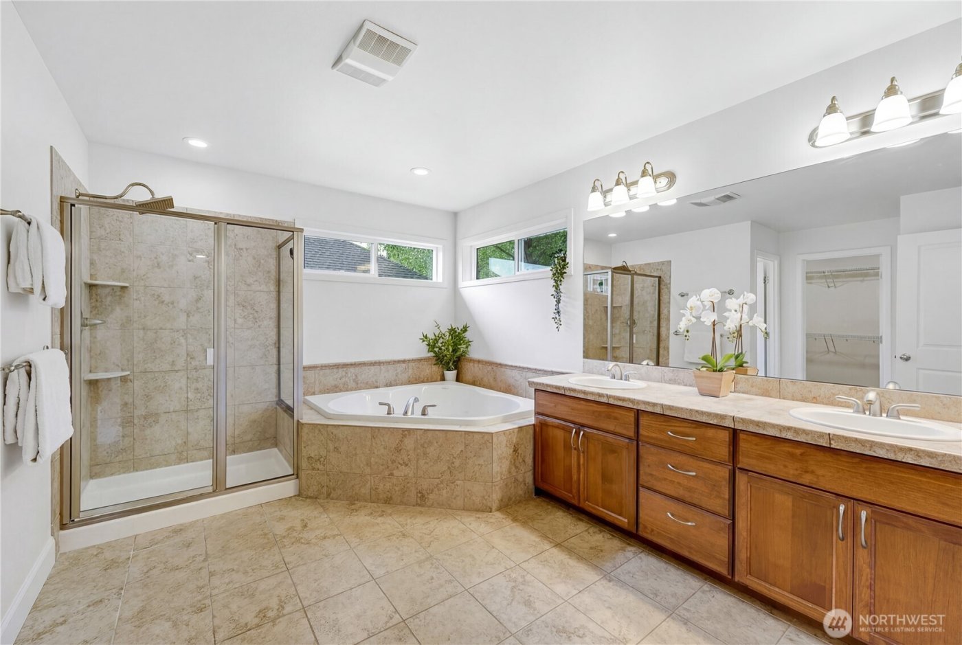 17681 NE 121st Court , Redmond, WA 98052