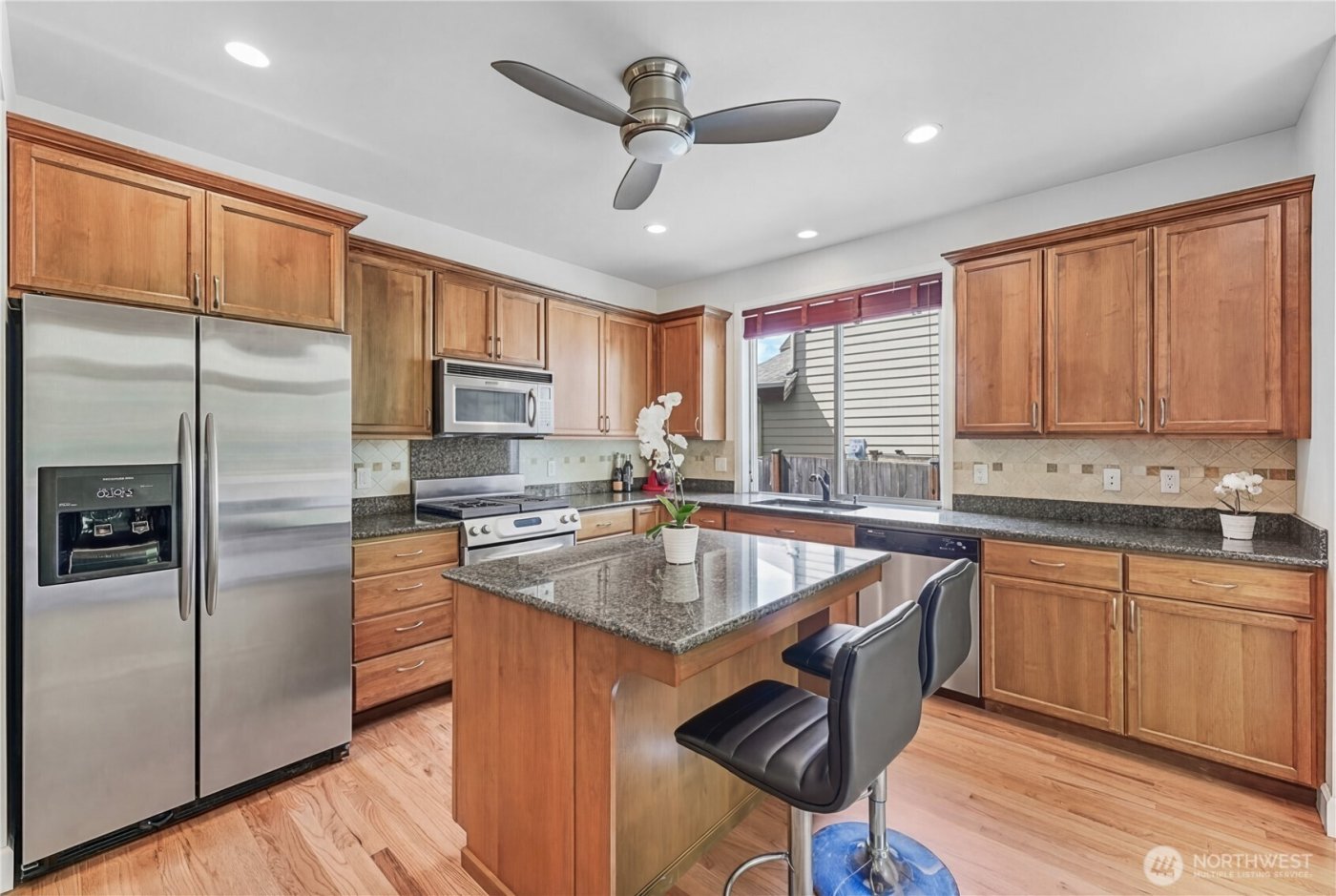 17681 NE 121st Court , Redmond, WA 98052