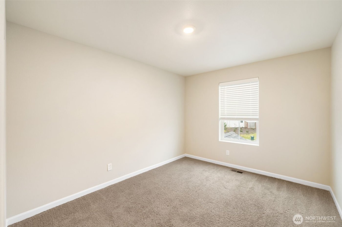 4774 Driftwood Street , Bremerton, WA 98312