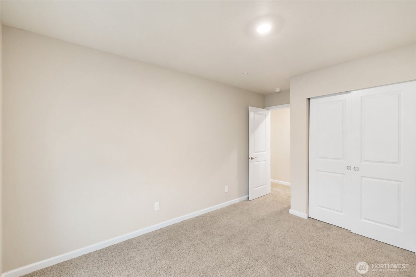 4774 Driftwood Street , Bremerton, WA 98312