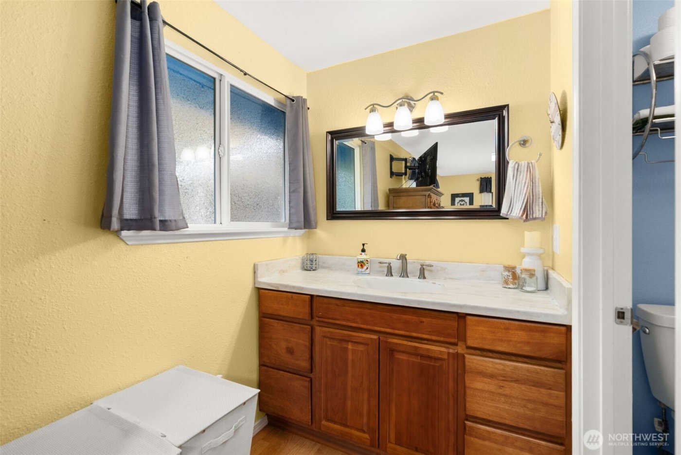 1601 Clearbrook Drive SE, Lacey, WA 98503