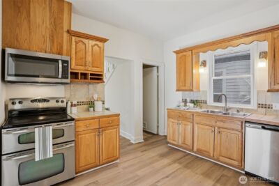 1211 S J Street , Tacoma, WA 98405 - Photo 6