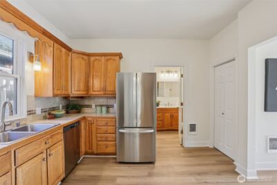 1211 S J Street , Tacoma, WA 98405 - Photo 7