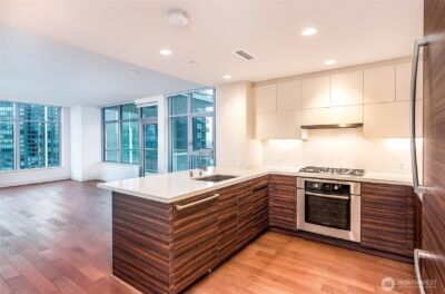 588 Bell Street #2902S, Seattle, WA 98121 - Photo 12