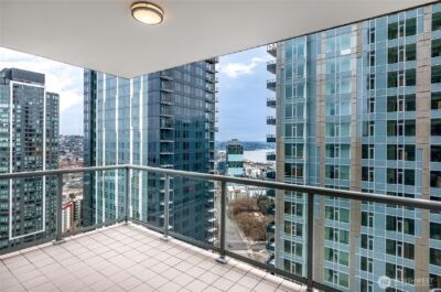 588 Bell Street #2902S, Seattle, WA 98121 - Photo 17