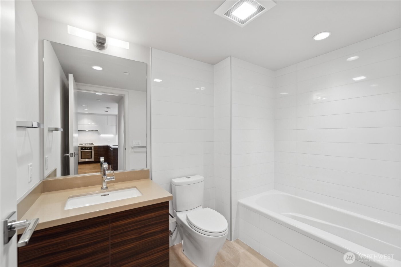 588 Bell Street #2902S, Seattle, WA 98121