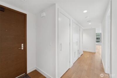 588 Bell Street #2902S, Seattle, WA 98121 - Photo 26