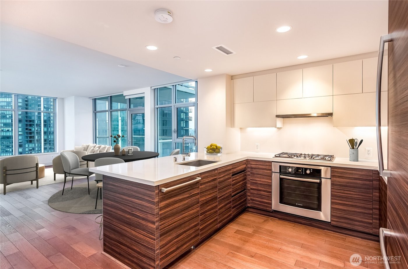 588 Bell Street #2902S, Seattle, WA 98121