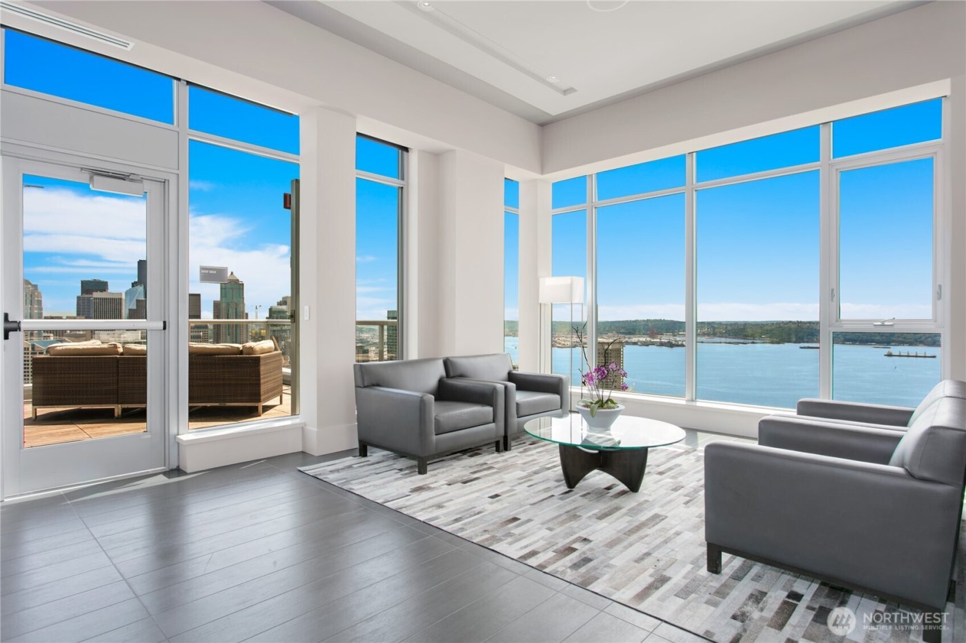 588 Bell Street #2902S, Seattle, WA 98121