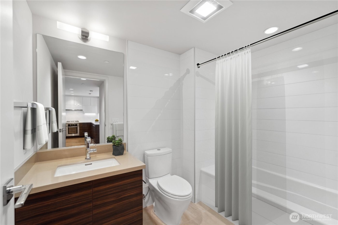 588 Bell Street #2902S, Seattle, WA 98121