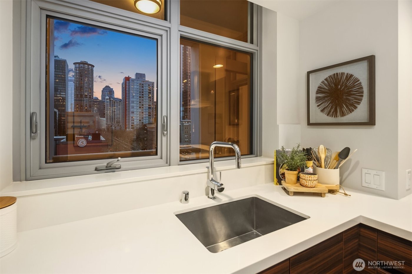 588 Bell Street #710S, Seattle, WA 98121