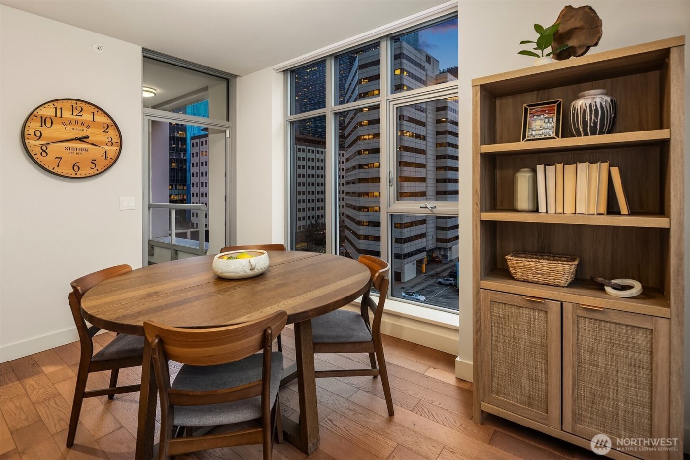 588 Bell Street #710S, Seattle, WA 98121