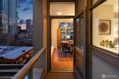 588 Bell Street #710S, Seattle, WA 98121 - Photo 27