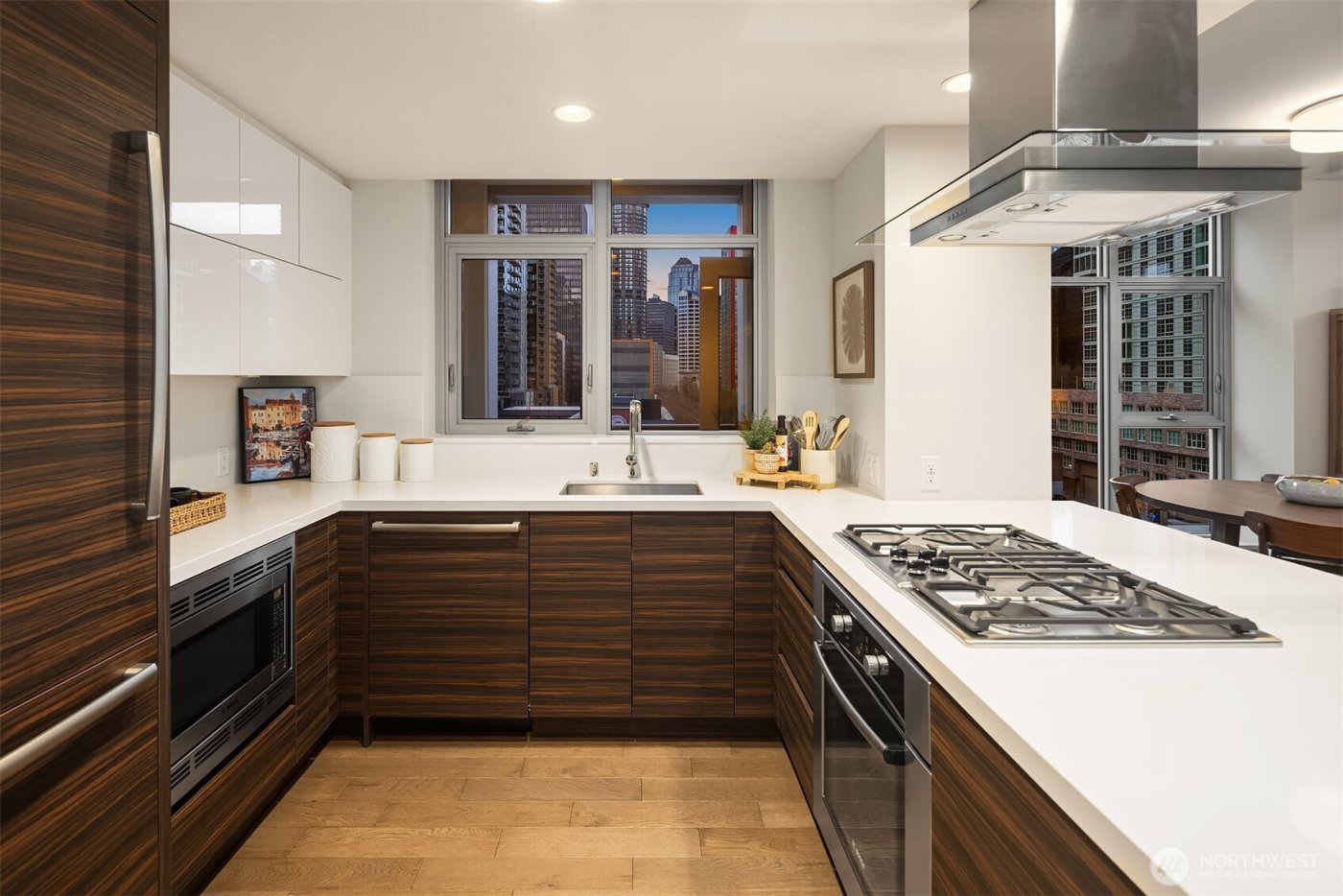 588 Bell Street #710S, Seattle, WA 98121