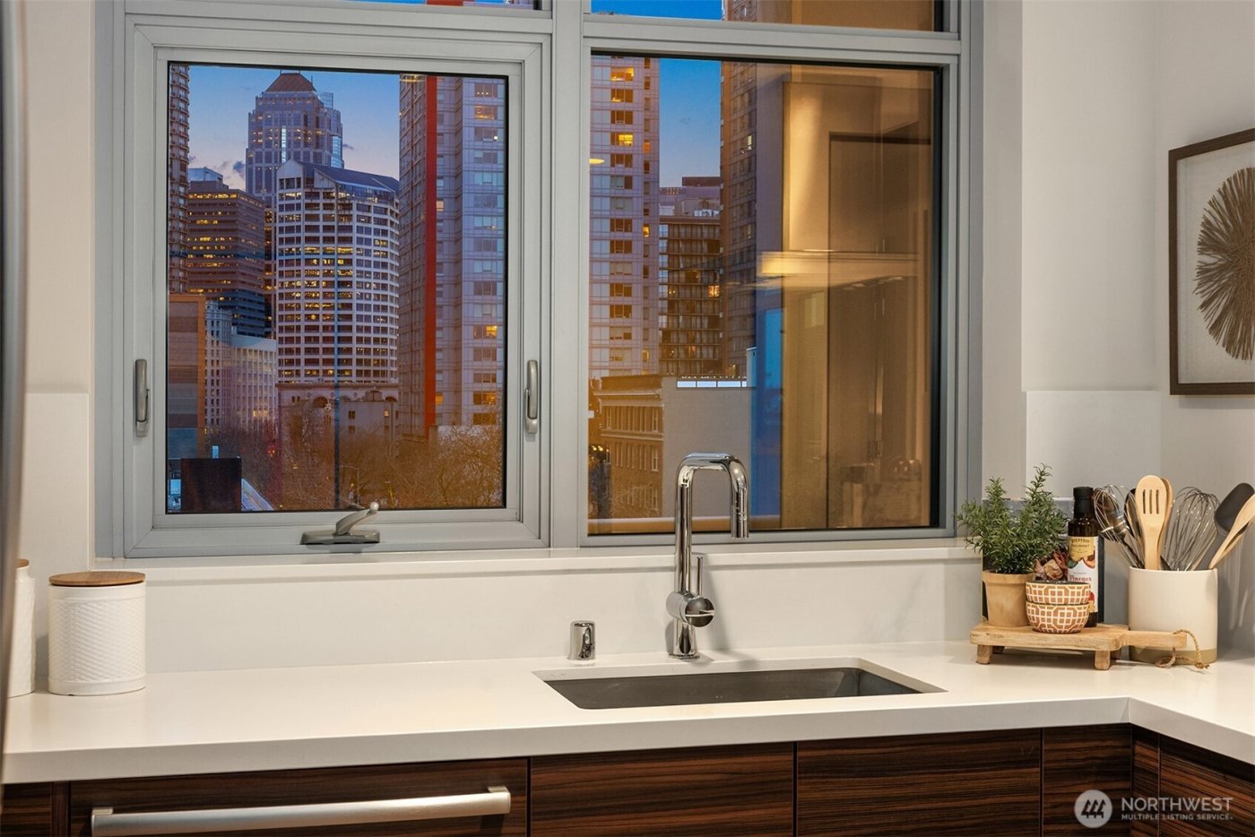 588 Bell Street #710S, Seattle, WA 98121