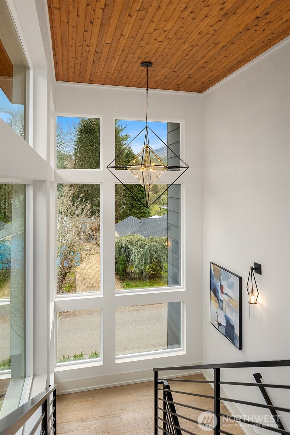 369 3rd Place NW, Issaquah, WA 98027