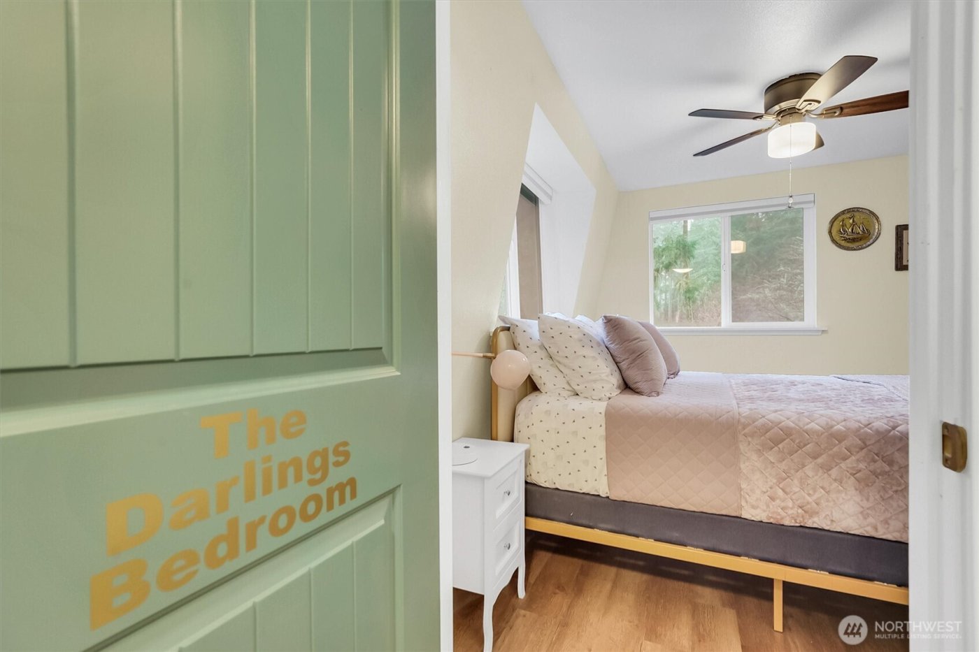 11807 Dogwood Place , Anderson Island, WA 98303