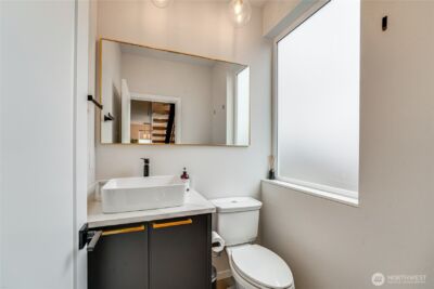 2014 E Pine Street #B, Seattle, WA 98122 - Photo 10