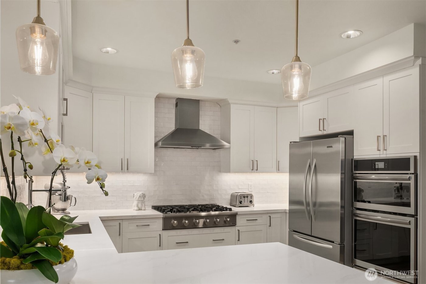 719 2nd Avenue W #202, Seattle, WA 98119