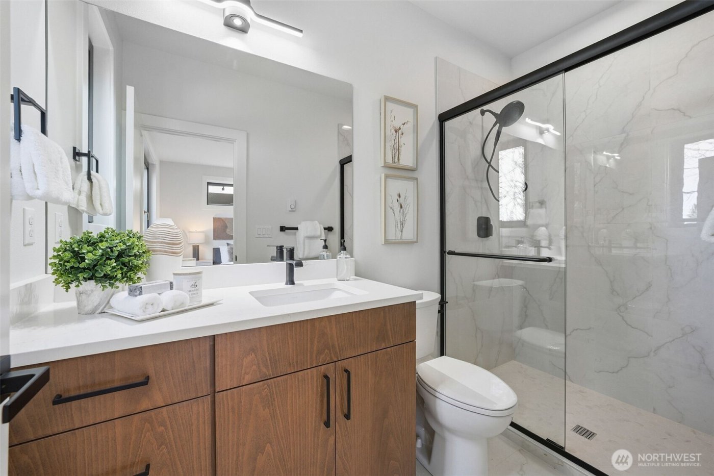 16068 SE 44TH Court , Bellevue, WA 98006