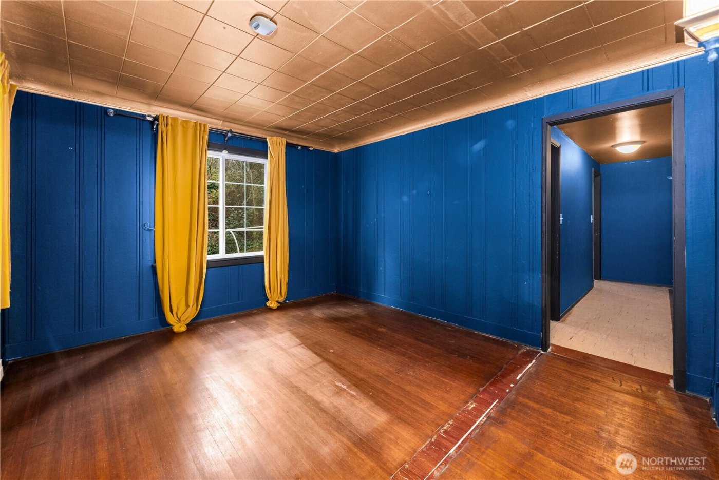 12027 10th Avenue S, Seattle, WA 98168