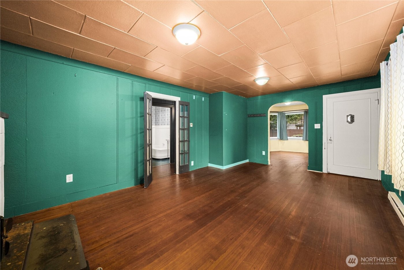 12027 10th Avenue S, Seattle, WA 98168