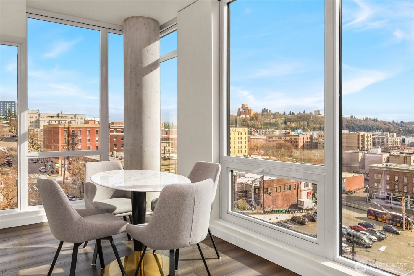 450 S Main St #806, Seattle, WA 98104